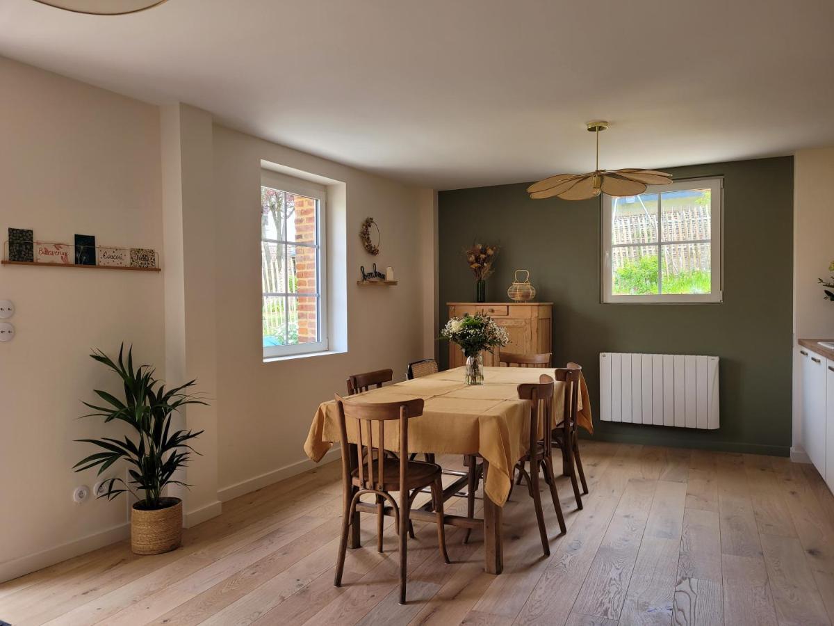 Bed and Breakfast Les Fabulettes Auffay Екстер'єр фото